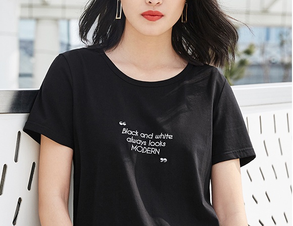 简约又时尚的t恤穿搭,最时尚的短袖t恤又百搭