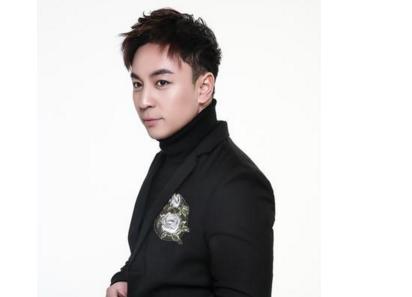 隋唐英雄传演员今昔对比谢君豪,隋唐英雄传和隋唐后传英雄排名