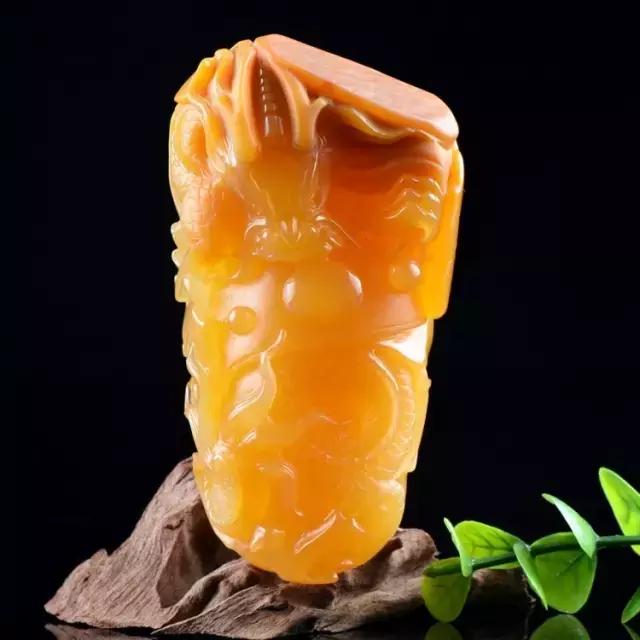 黄龙玉手镯有没有收藏价值,缅甸黄龙玉的收藏价值