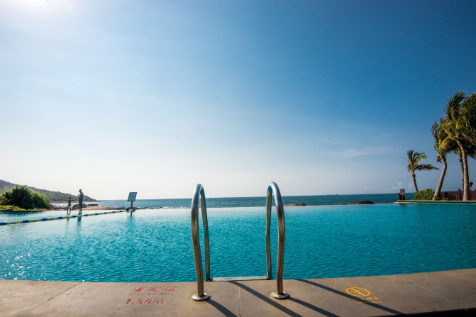 去三亚感受碧海蓝天,享受椰风海韵三亚度假指南精选