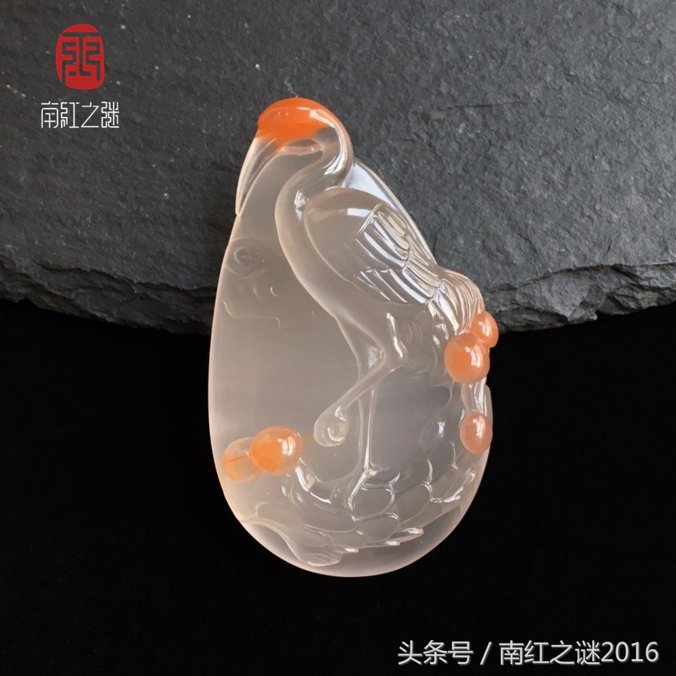 南红雕件为什么又小又贵,南红雕刻什么题材最合适