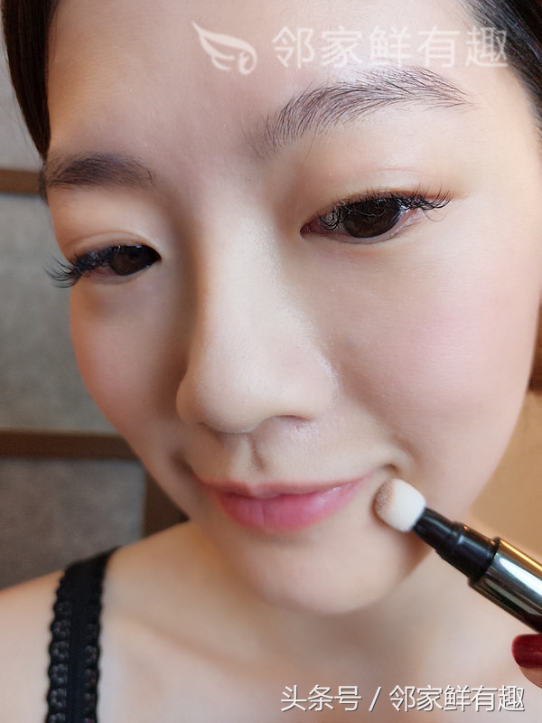 女神的秘密*器武**，神级粉饼Laura Mercier唤颜凝露