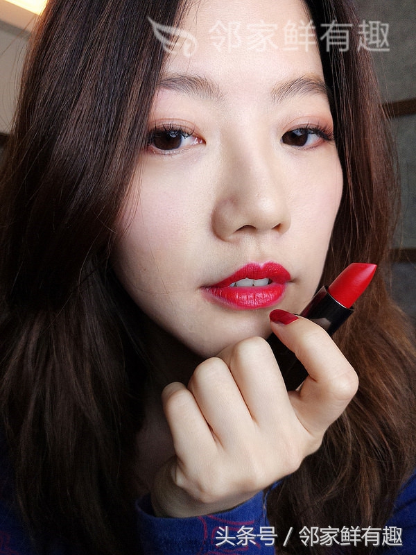 女神的秘密*器武**，神级粉饼Laura Mercier唤颜凝露