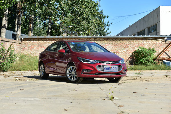 雪佛兰新科鲁兹2016款优缺点,全款5000左右雪佛兰科鲁兹