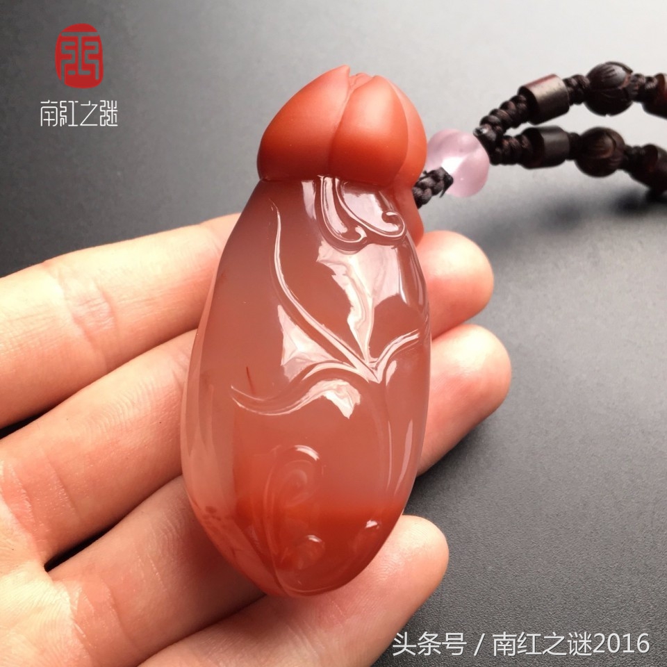 南红雕件为什么又小又贵,南红雕刻什么题材最合适