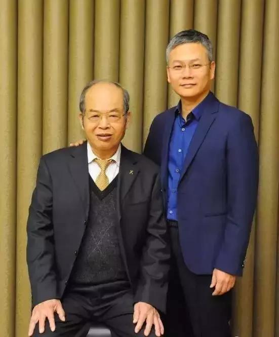 两代人,一辈子,一件茄克,做到极致!