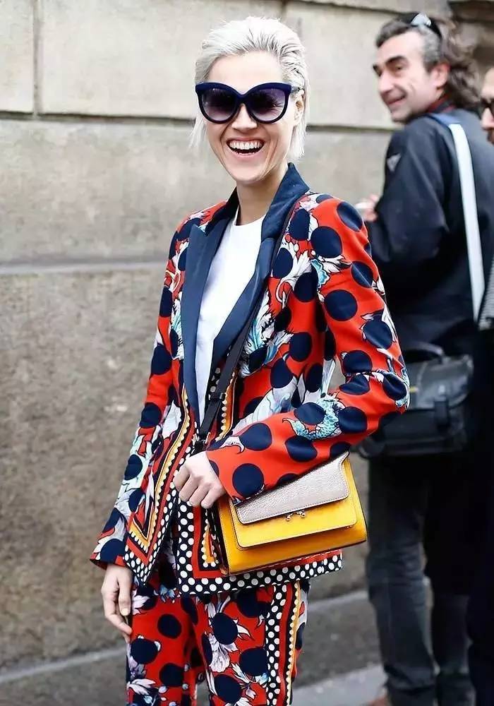 买包很简单的事,买包这辈子最开心的事