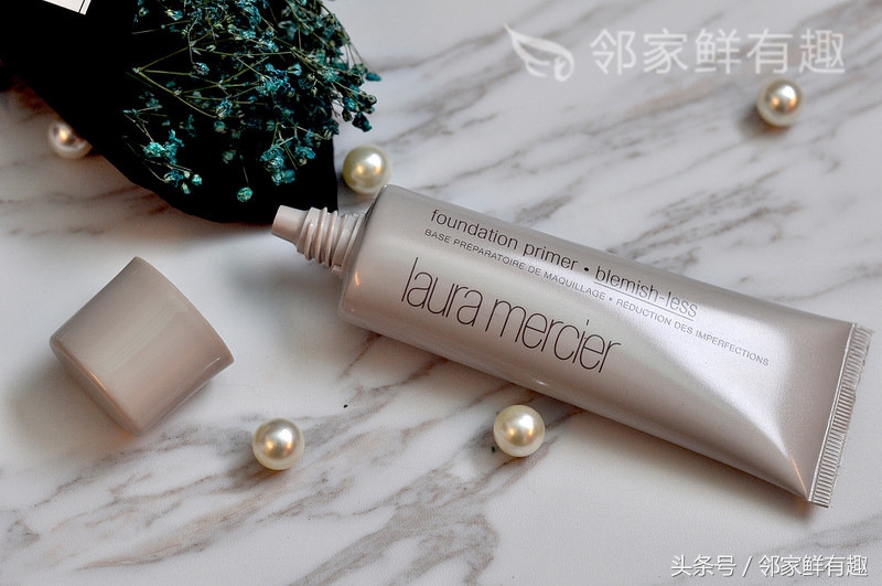 女神的秘密*器武**，神级粉饼Laura Mercier唤颜凝露