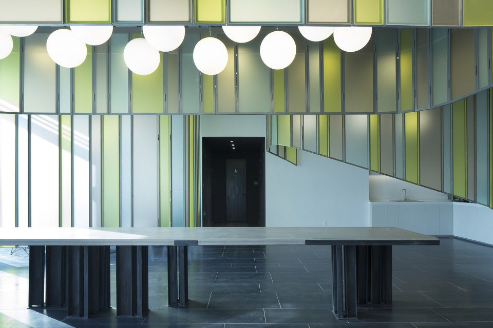 用最少设计动作让空间体现最多可能性：上海华鑫慧天地体验中心