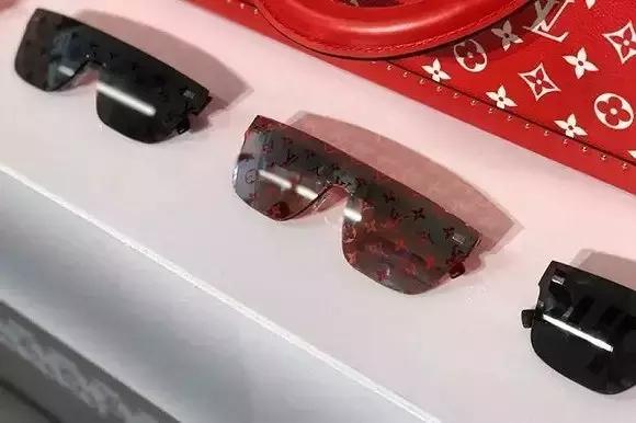 lv最值得入的单品,lv最近几年的款式