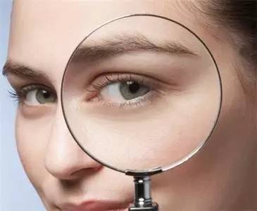 美睫如何避免美睫师颈椎痛,美睫师应根据什么条件设计美睫