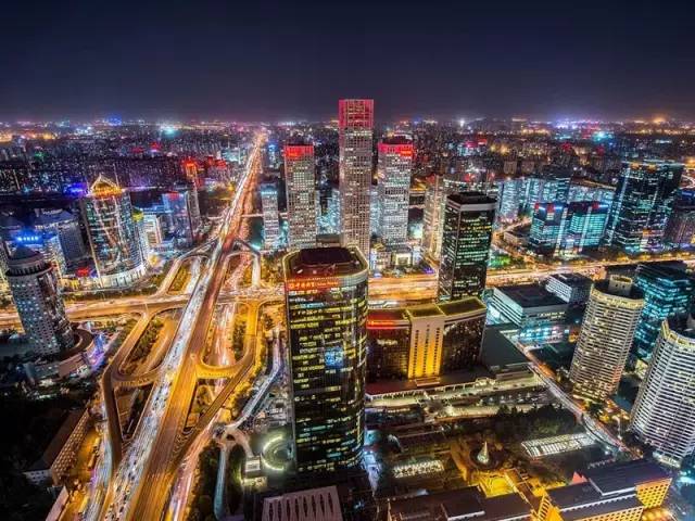 外地上海能买几套房,上海一套房可以买2个车位吗