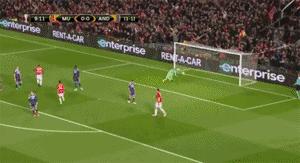 罗霍在曼联的表现,罗霍曼联最后一战