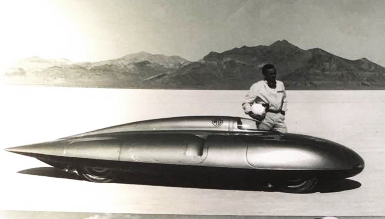 mg国产敞篷,mg铸造铝