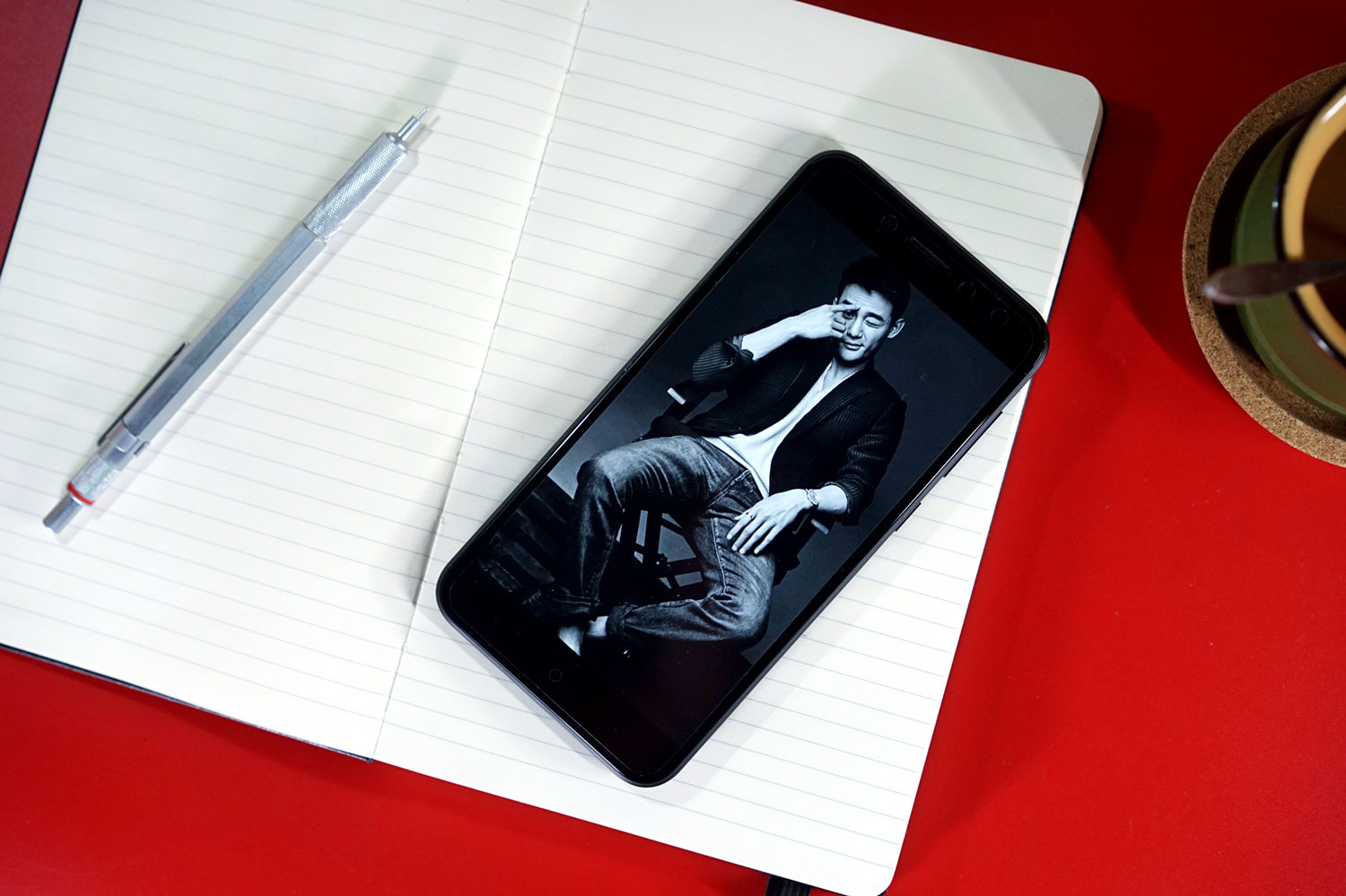 360手机n5慕斯黑高配版来袭,360新款手机n5深度评测