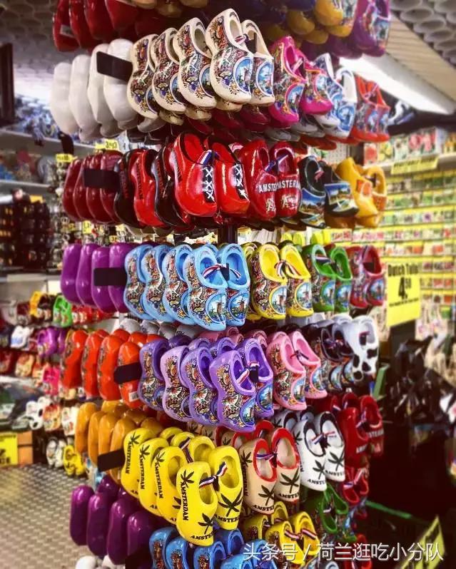 旅行必看|它是全球唯一的水上鲜花市场,买花逛吃两不误!