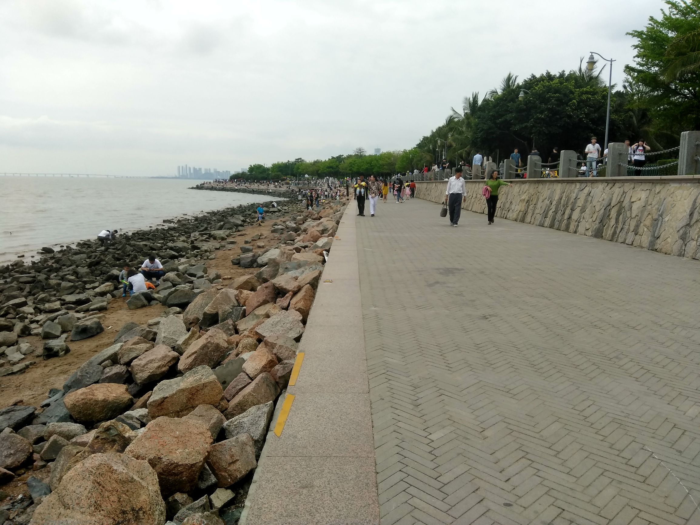 中兴bladev8相似手机,中兴bladev10详细评测