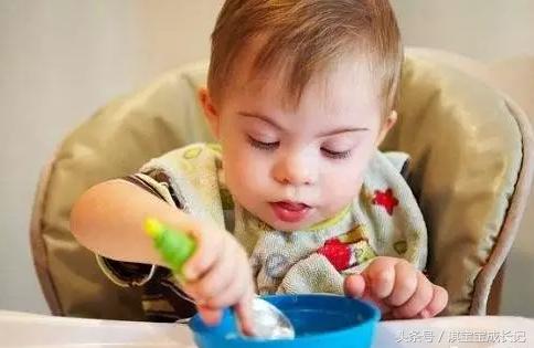 宝宝口臭就是上火了吗,宝宝口臭是因为鼻子不通气吗