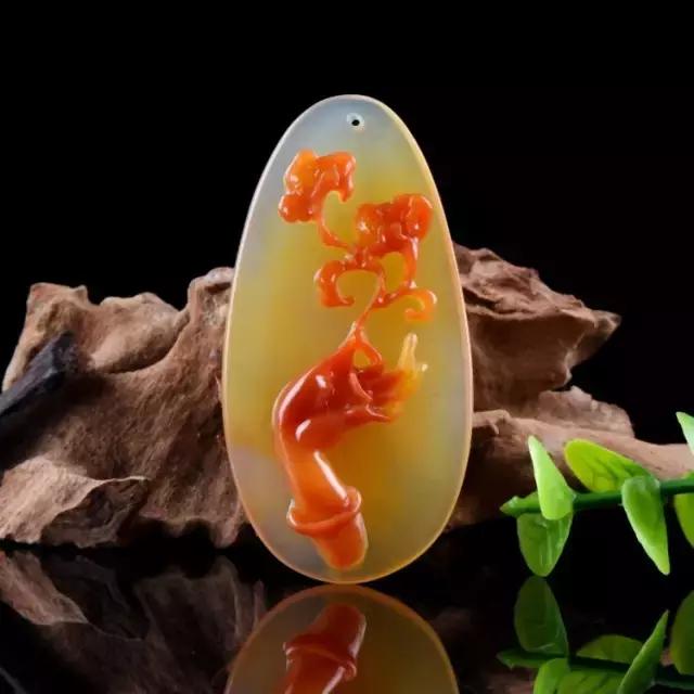 黄龙玉手镯有没有收藏价值,缅甸黄龙玉的收藏价值