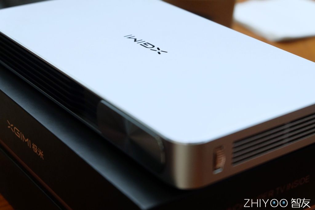 极米投影z4air怎么连手机,极米z4适合什么投影