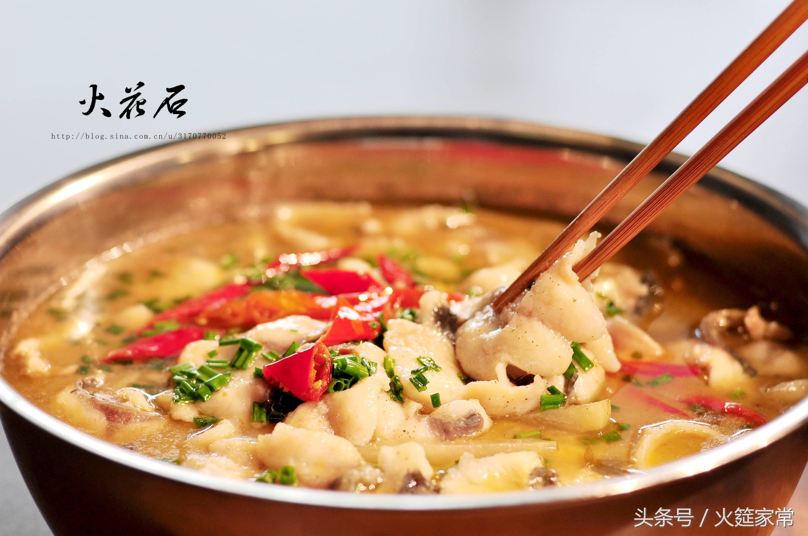 泡青菜做酸菜鱼味道美滋滋的,酸菜鱼好吃的关键在于这个辣椒水