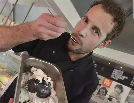 荷兰迎接中国大熊猫,大熊猫在国外有警车开道