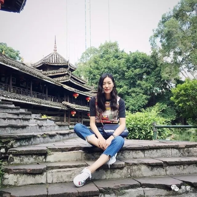 小白鞋过时了吗,小白鞋真的永不过时