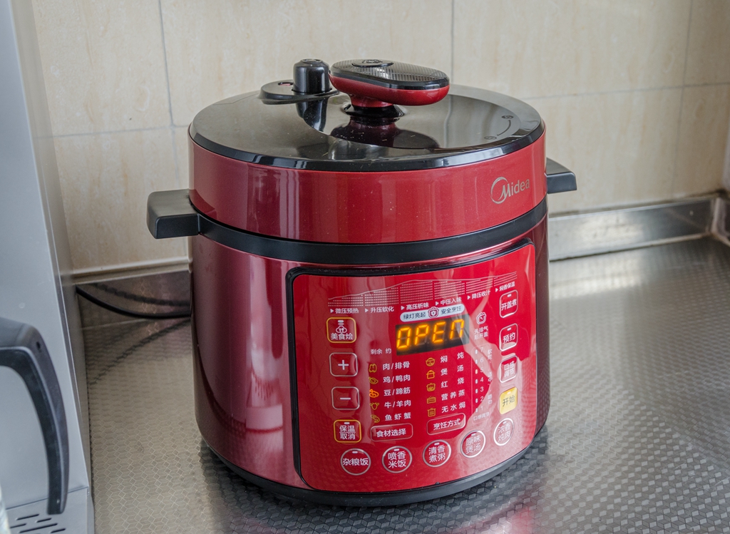 煮妇神器,美的最新款电压力锅功能评测