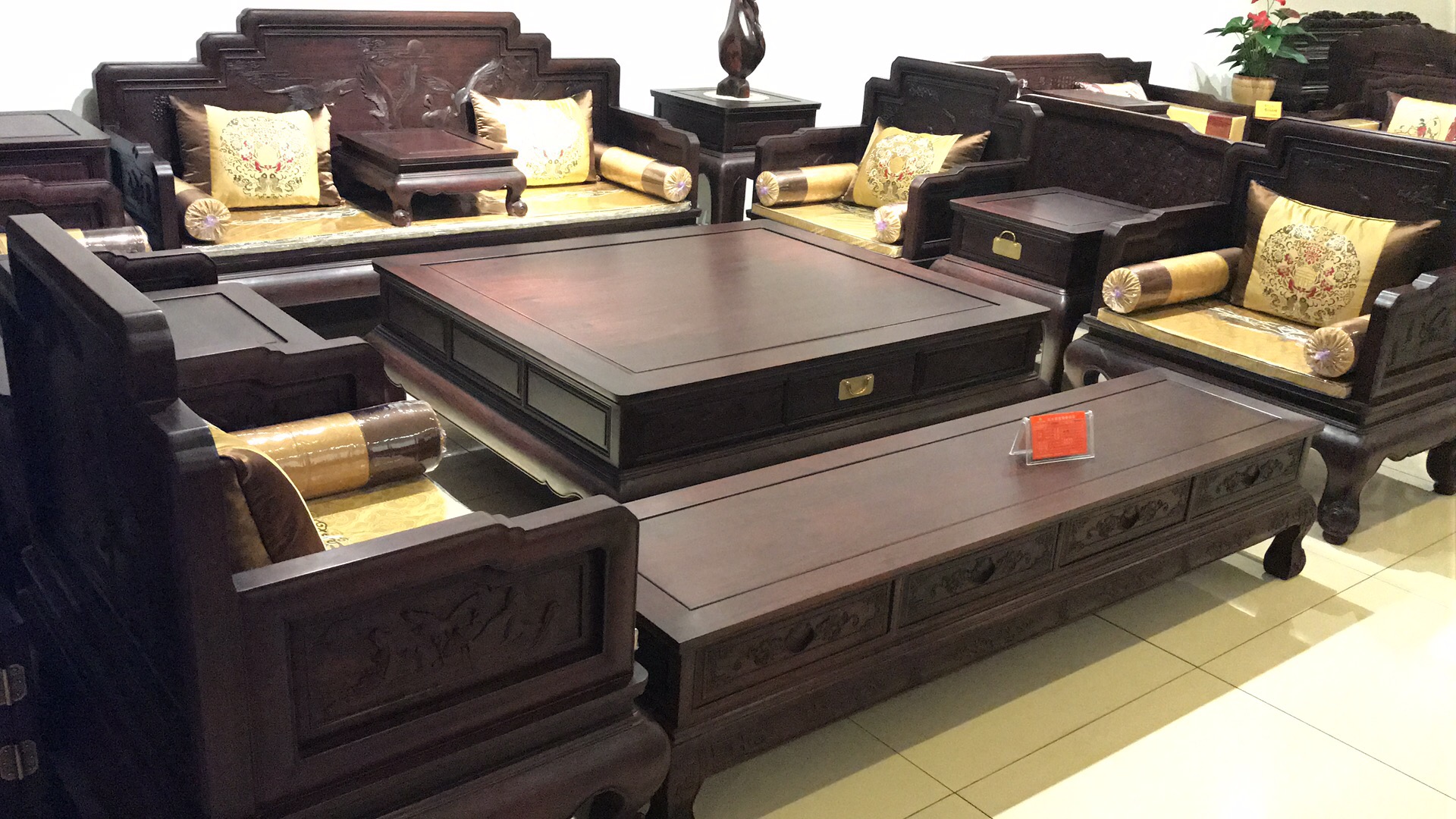 赞比亚血檀红木家具哪里最便宜,仙游度尾赞比亚血檀红木家具