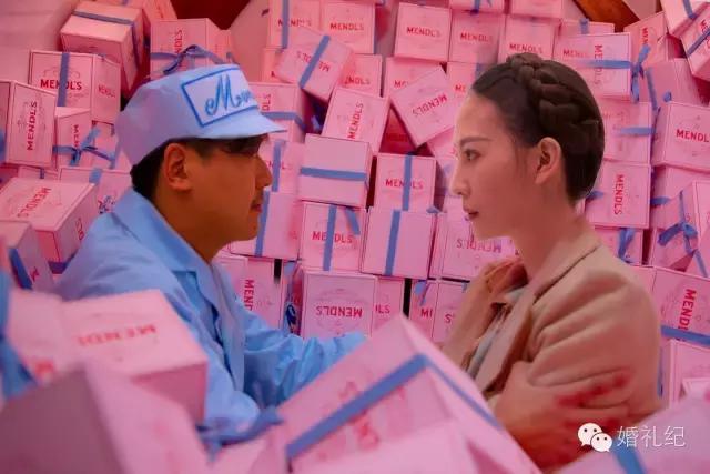 周迅拍照写真犹抱琵琶半遮面,周迅红毯年轻造型图片