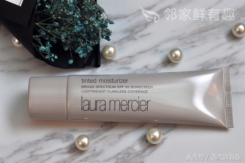 女神的秘密*器武**，神级粉饼Laura Mercier唤颜凝露