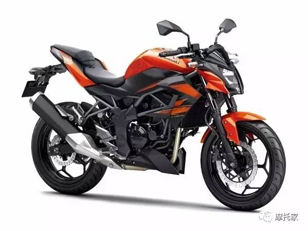 这个车的颜色跟造型有点浪!2017Z250SL新色发表