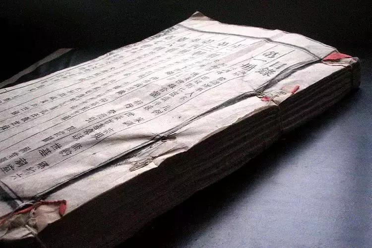 一个家族都可以拥有家谱吗,家谱是延续家族血脉的重要载体