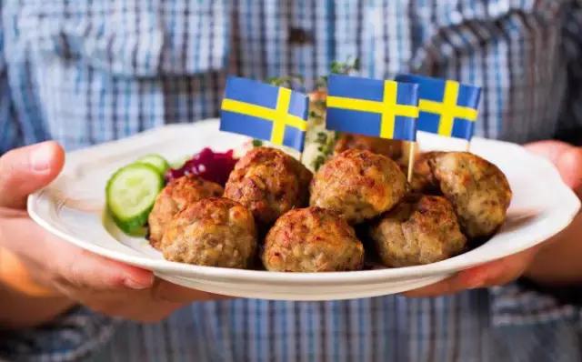 王健林成亚洲新首富；《人民的名义》大热，“韩束”恐成最大赢家