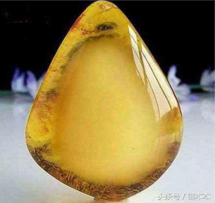 琥珀蜜蜡和松脂怎么区分,琥珀和蜜蜡是怎么辨别真假的