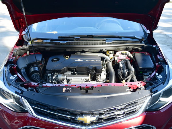 雪佛兰新科鲁兹2016款优缺点,全款5000左右雪佛兰科鲁兹