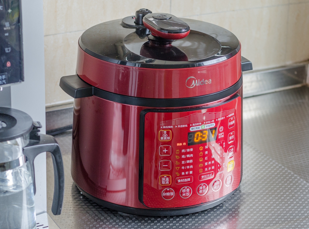 煮妇神器,美的最新款电压力锅功能评测