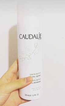 肌肤干性毛孔粗用什么护肤品,干性肌肤护肤推荐