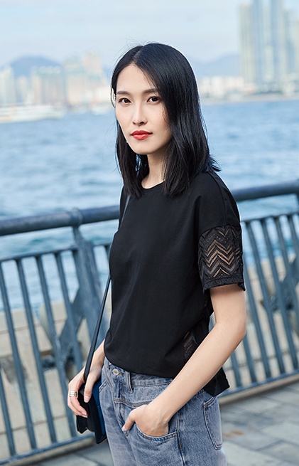 简约又时尚的t恤穿搭,最时尚的短袖t恤又百搭