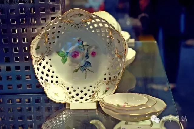 欧洲最名贵的梅森瓷器,梅森瓷器底款