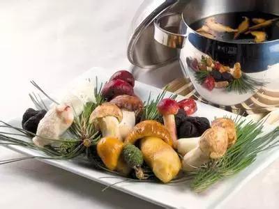 李佳琦直播预告菌,直播预告菌