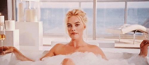 过bigger年丨财神爷驾到六部电影教你告别吃土SOEASY！