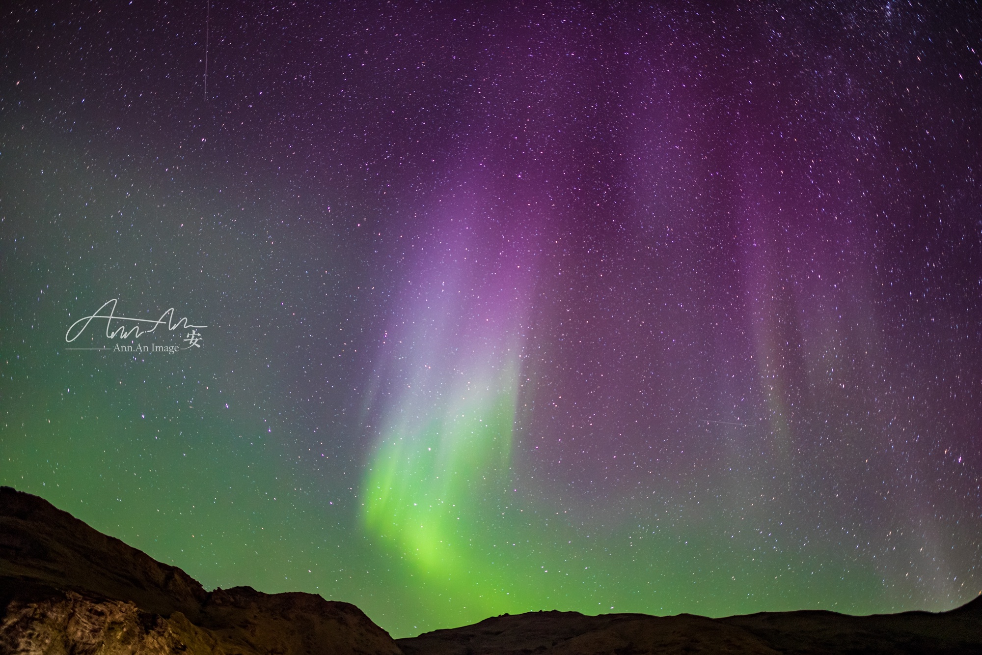 冰岛北极光美景,冰岛北极光惊艳时刻