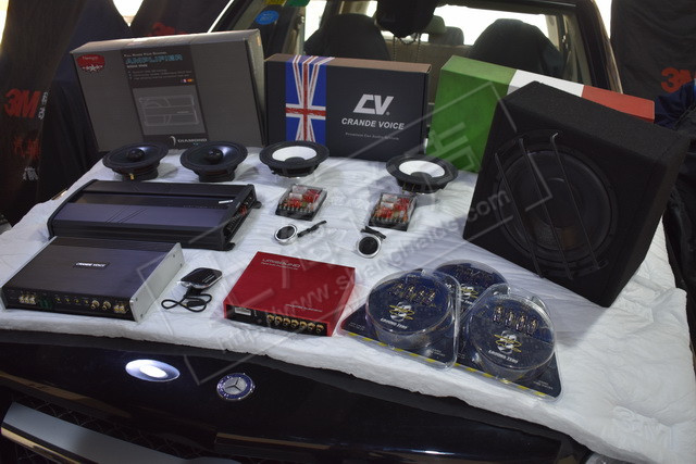 奔驰glk300音响改装方案,奔驰GLK300音响改装