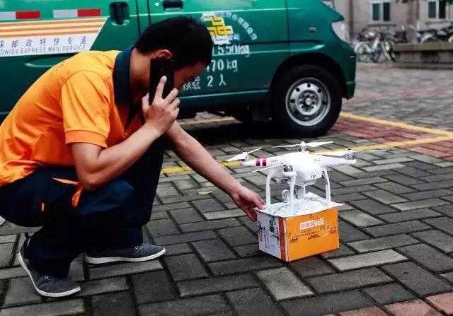 今天起,邮政信筒也能发快递啦!价格超实惠,保证24小时送达