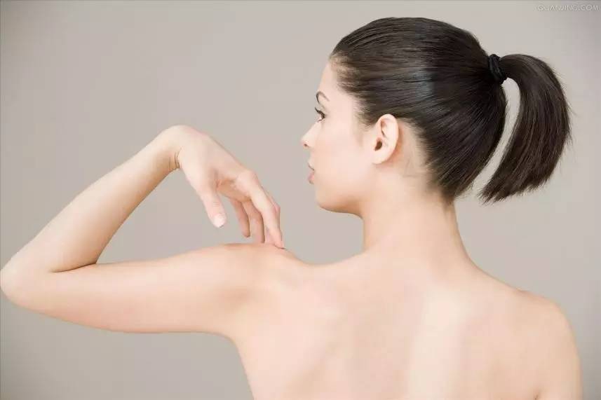 体重180斤每天运动多少步,体重180斤的女性适合哪种运动