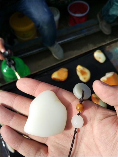 和田玉游记l看过纯羊毛鞋垫吗？喜洋洋美羊羊都有