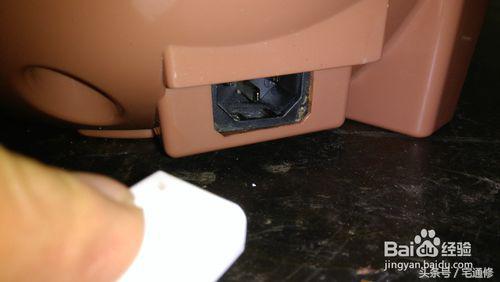 电压力锅不工作了出现e0,电压力锅通电一会显示e4