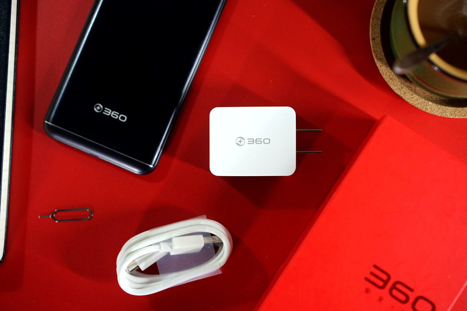 360手机n5慕斯黑高配版来袭,360新款手机n5深度评测