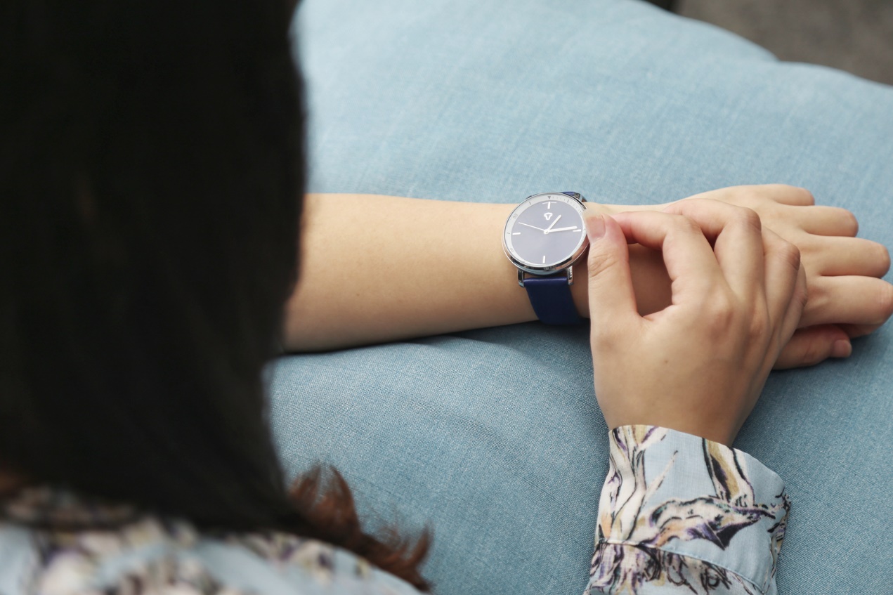 一块时尚智能的手表土曼T-FLY体验